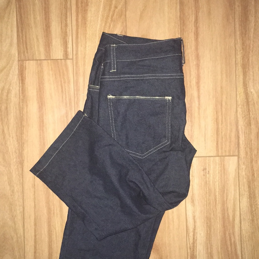 Capris - Picture 2 of 2